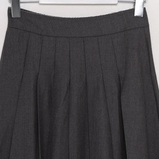 Pleated long classic skirt