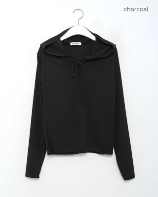 String detail hoodie