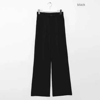 Pleated straight-leg slacks