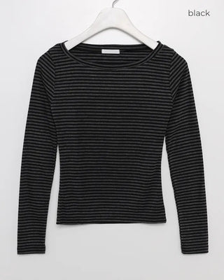 Striped boat neck t-shirt