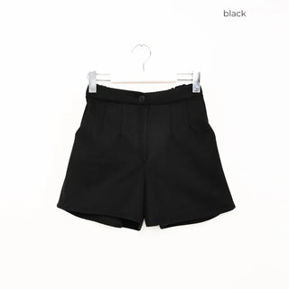 Wool banding shorts