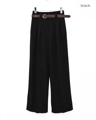Belted pleated slacks