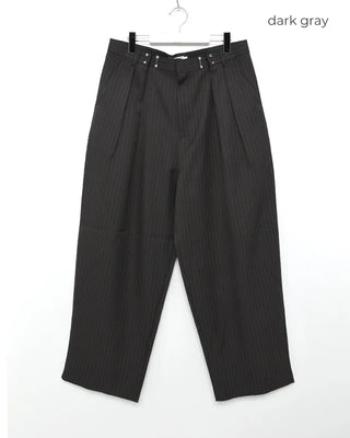 Waist buckle striped pants