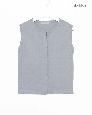 Front button knit vest