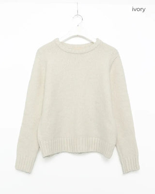 Basic polo neck knit