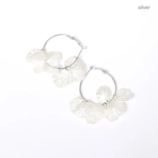 Shell earrings