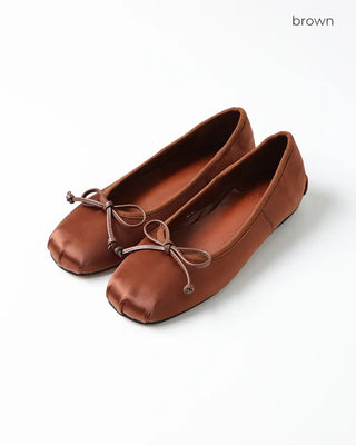 Ribbon flat shoes