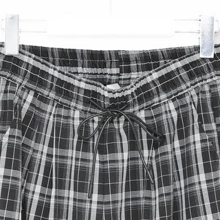 Pintuck check pants