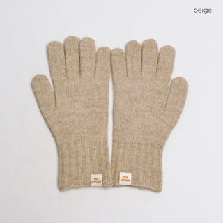 Finger hole label point gloves
