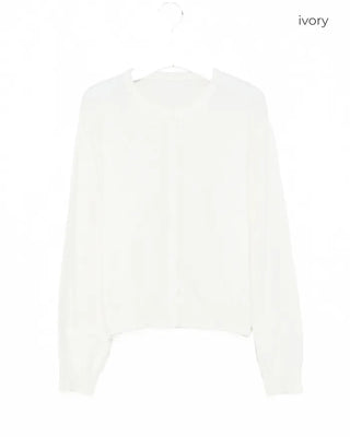 Round neck basic cardigan