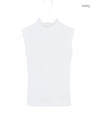 Mock neck slim feed sleeveless