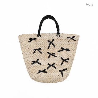 Ribbon-point rattan handbag