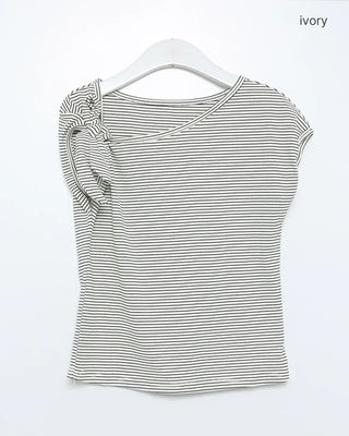 Striped off-shoulder T-shirt