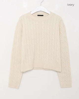 Round Cable Knit