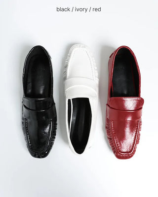 Stitched Shirring Loafers