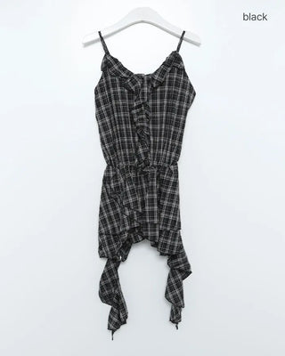 V-neck checkered ruffle camisole