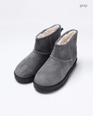 UGG short boots