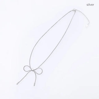 Ribbon necklace