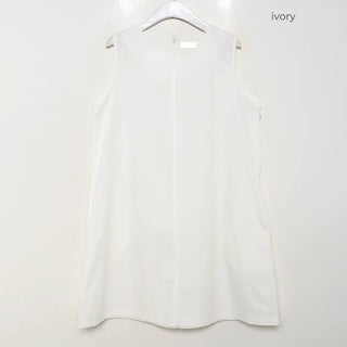 A-line round midi dress