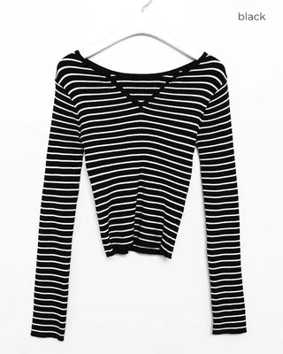 Keyhole neckline striped long-sleeve knit