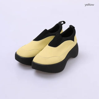 Band sneakers
