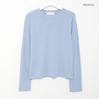 Soft basic long-sleeved T-shirt