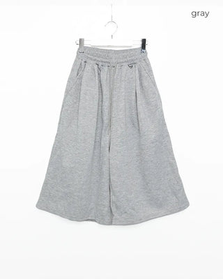 (Unisex) Bermuda-style pleated sweatpants