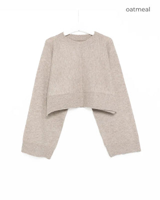 Oversized cropped knit