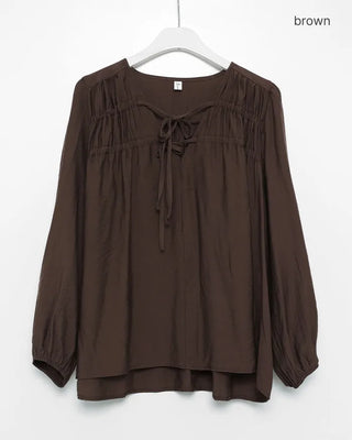 Shirred V-neck long blouse