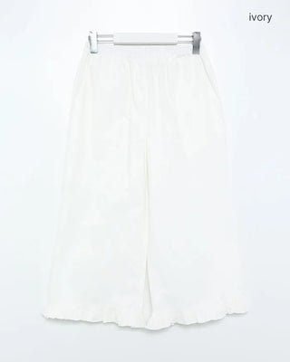 Frilled hem wide half pants