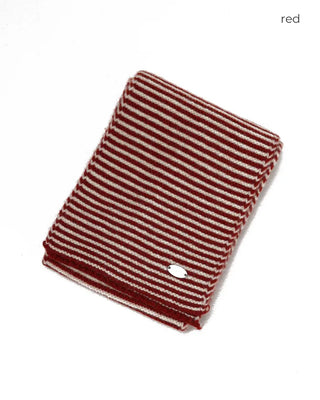 Striped muffler