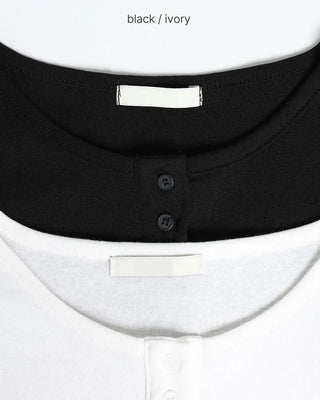 Henley neck frill long-sleeved T-shirt