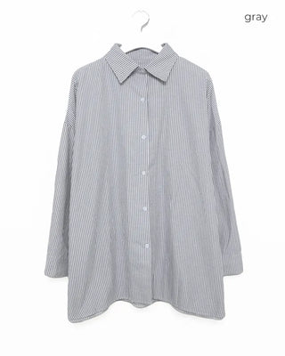 Loose-fit striped shirt