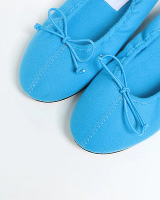 Vivid round ribbon flat shoes