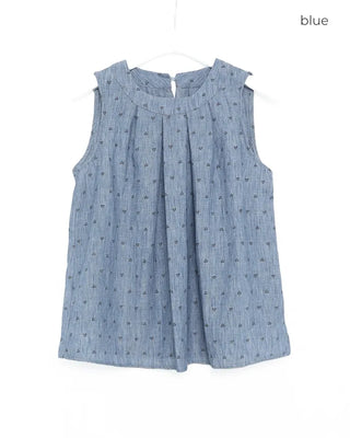 Heart pattern sleeveless blouse