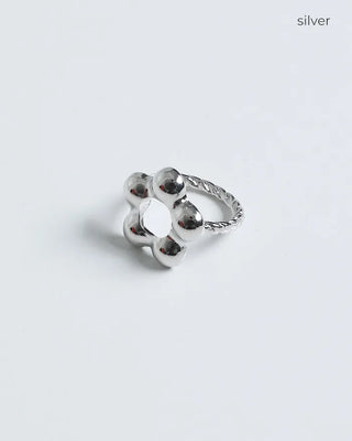 Flower Bold Ring
