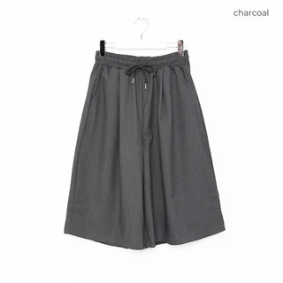 Elastic waist half slacks