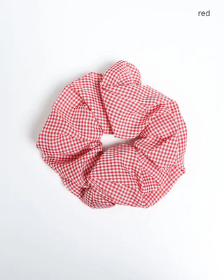 Checkered scrunchie