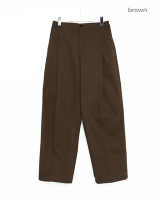 One-tuck banded cotton pants