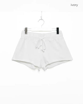 Cut-off very short sweatpants