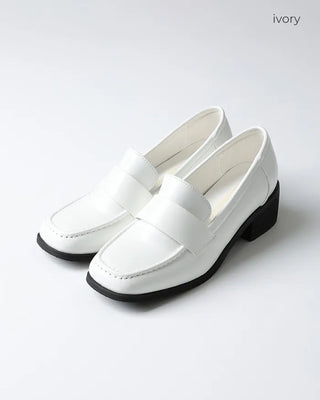 Square-line classic loafers