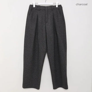Chic pleated slacks