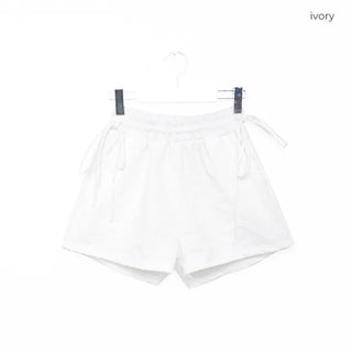 Flower embossed shorts