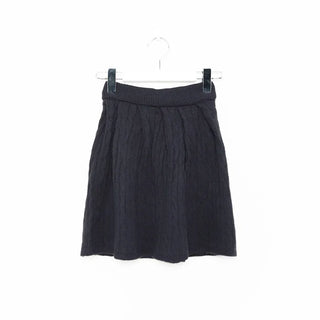 Button-collar knit and skirt set