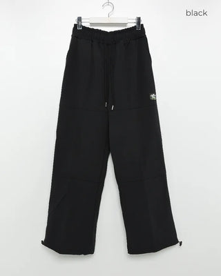 Mountain sweatpants