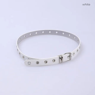 Eyelet belt