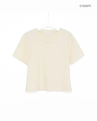 Basic semi-cropped half-length T-shirt