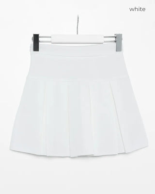 Big pleated mini skirt
