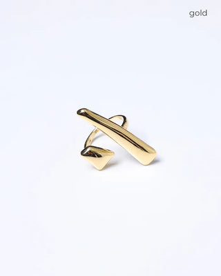 Unique Ring