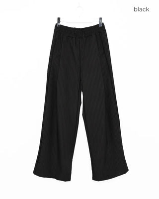 Pintuck stripe banding slacks